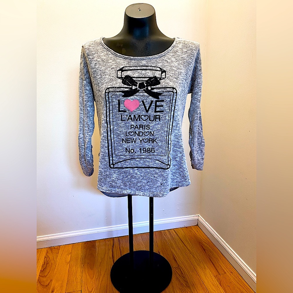 STYLE & Co | Gray knitted sweater with printed detail